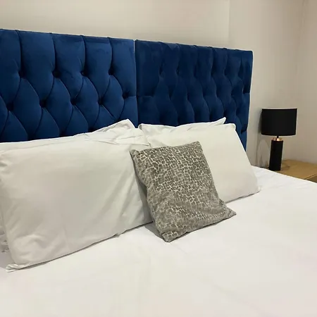 Nyaraló Large Near Edgbaston Stadium, Uob & Qe Hospital Sleeps 6 Birmingham